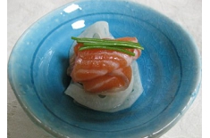 thumbnail_① サーモン　新蓮根の甘酢添え.jpg